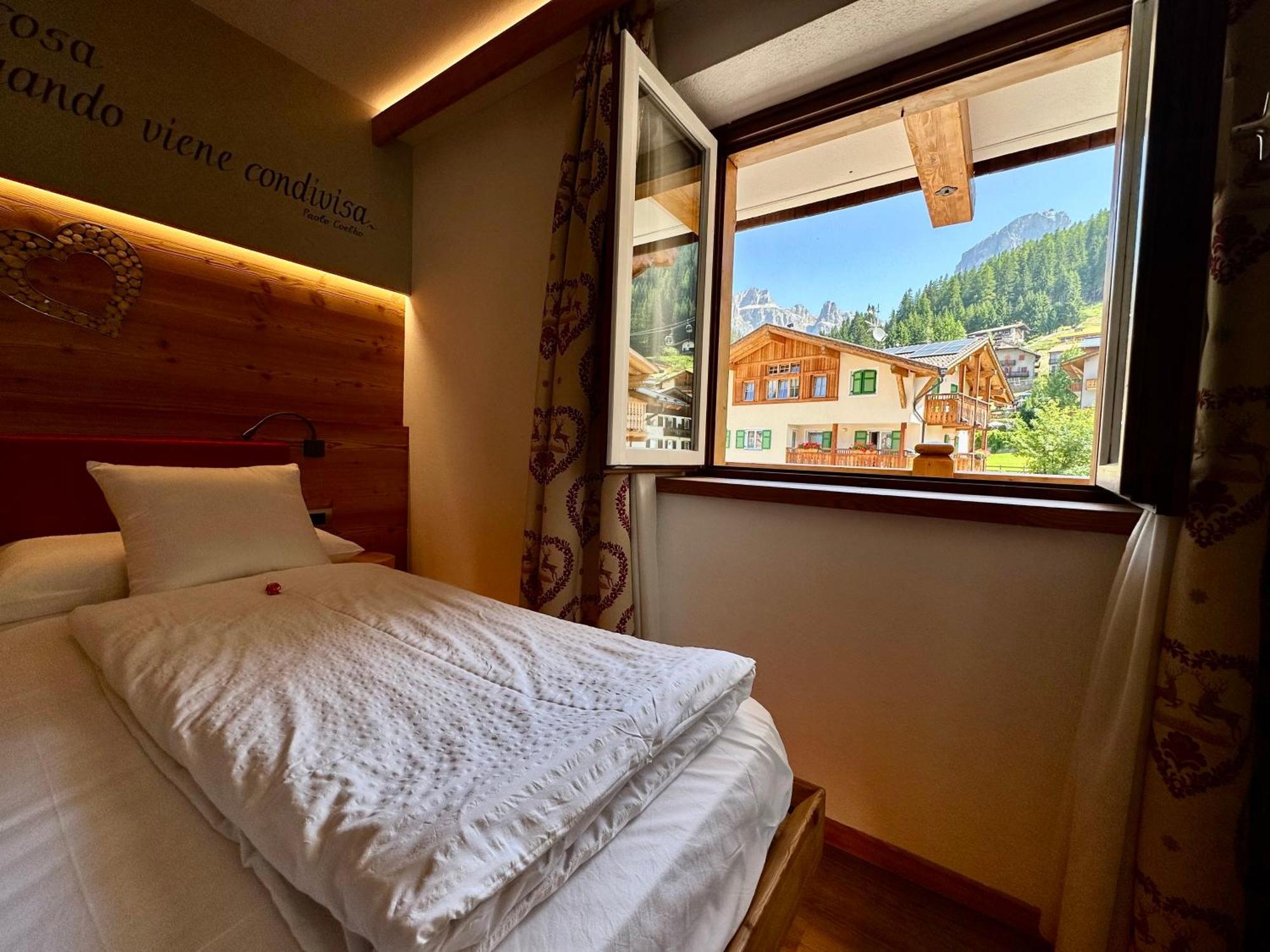 B&B Cesa Planber Mountain View Bike Friendly Canazei Bagian luar foto