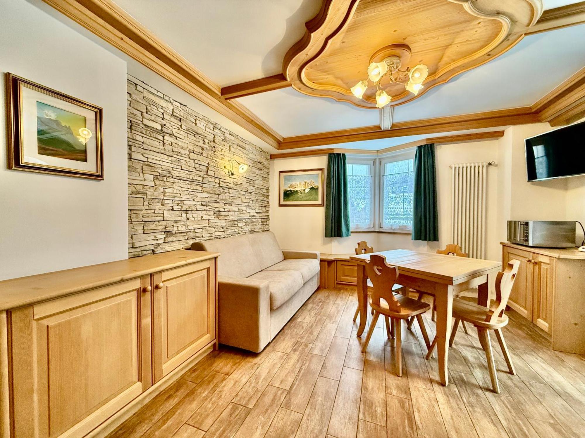 B&B Cesa Planber Mountain View Bike Friendly Canazei Ruang foto